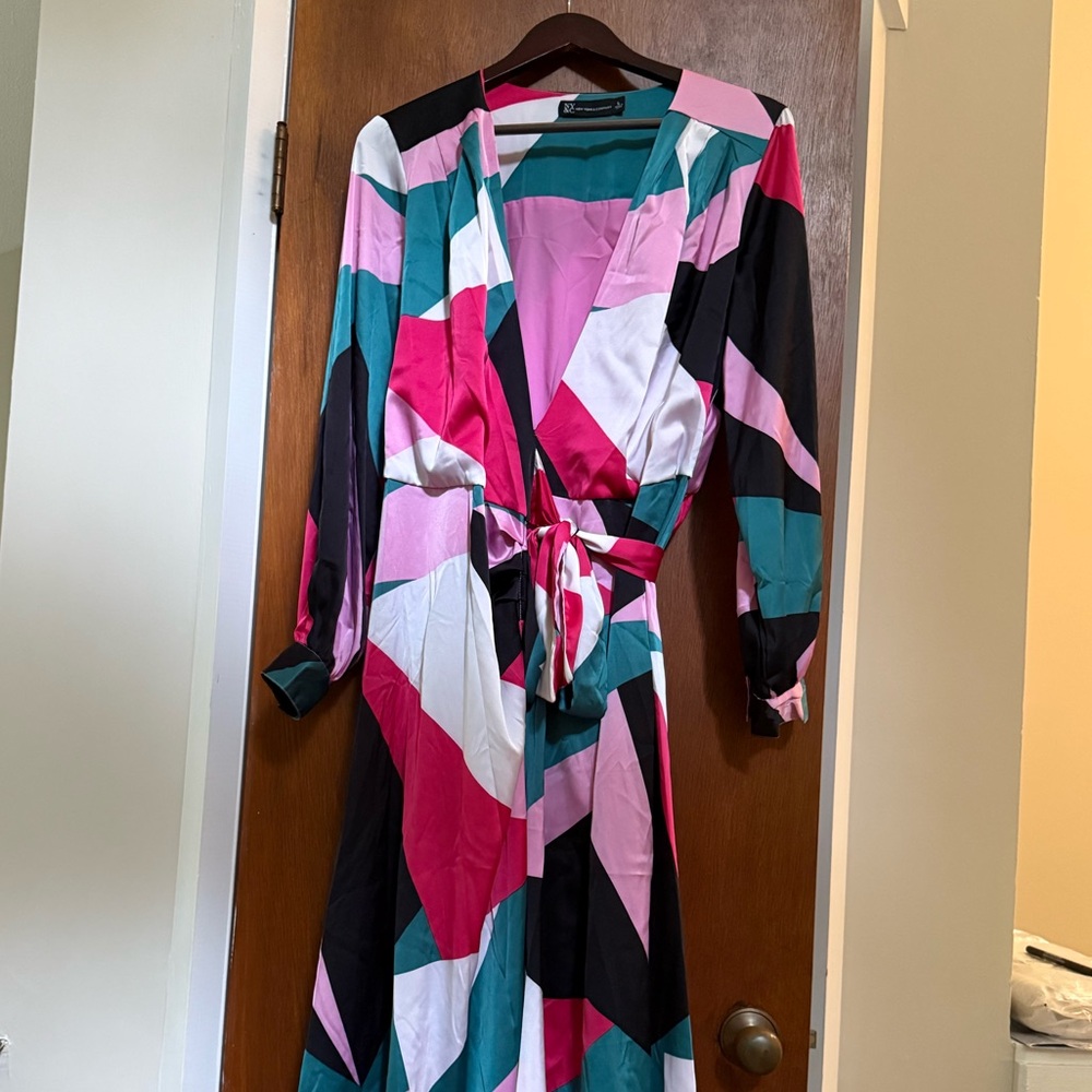 Spring Easter New York & Co Colorful Geometric Patterned Wrap Dress